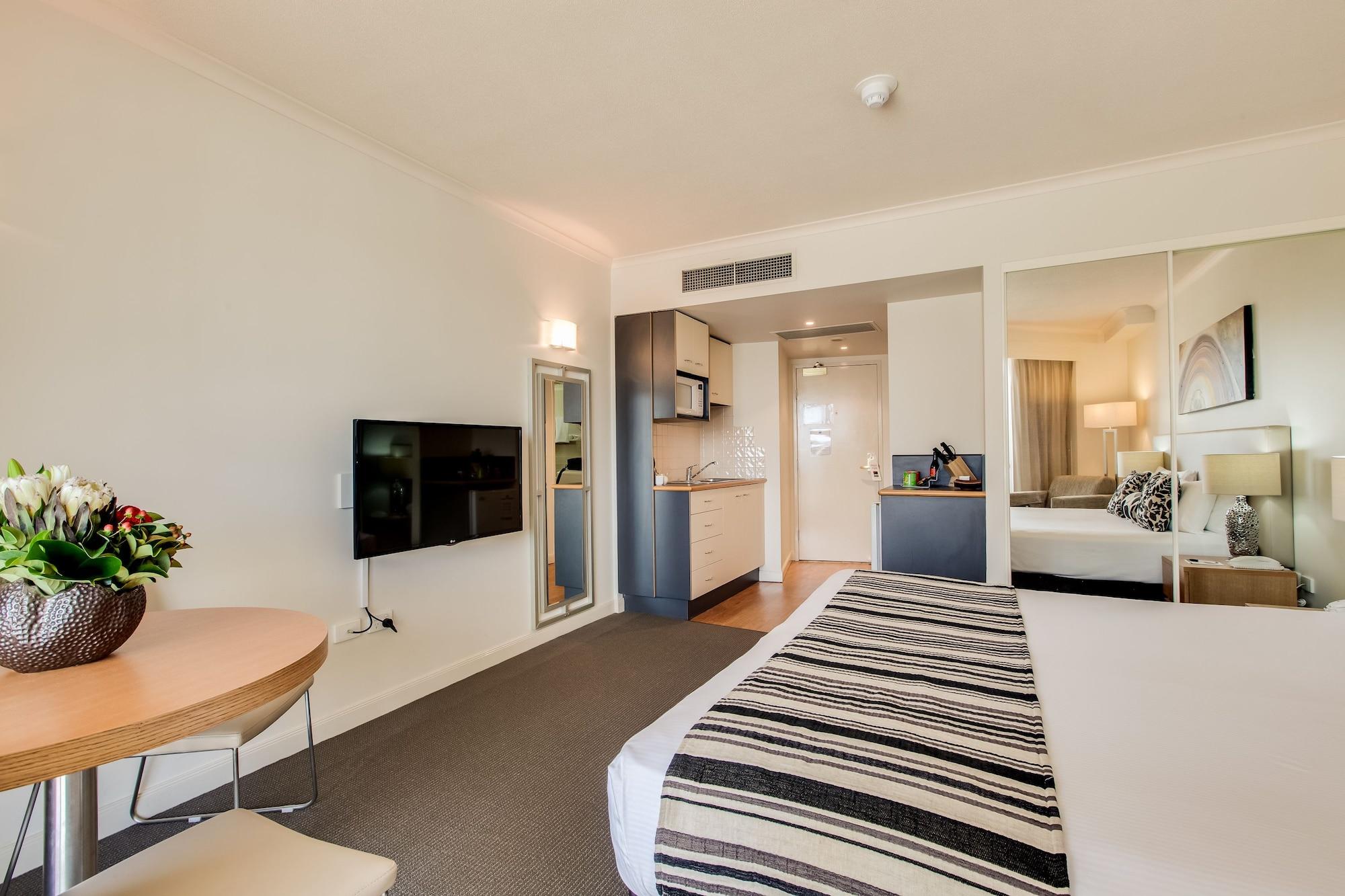 Central Cosmo Apartment Hotel Brisbane Exterior foto