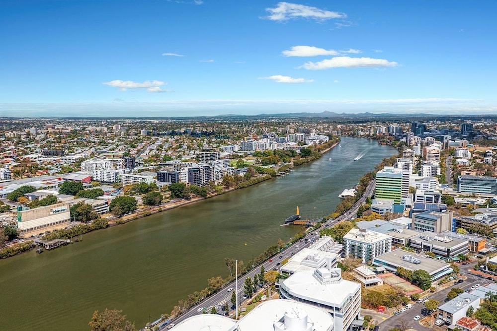 Central Cosmo Apartment Hotel Brisbane Exterior foto