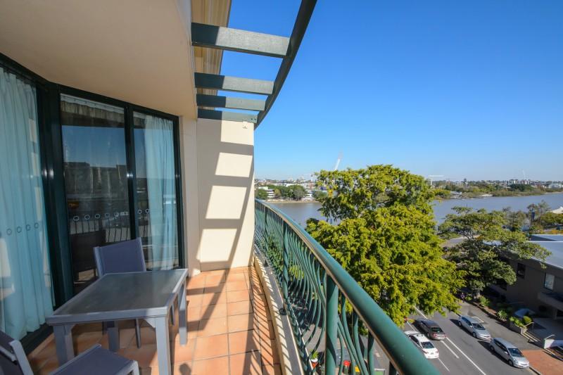 Central Cosmo Apartment Hotel Brisbane Exterior foto