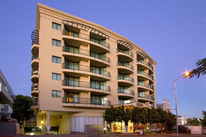 Central Cosmo Apartment Hotel Brisbane Exterior foto