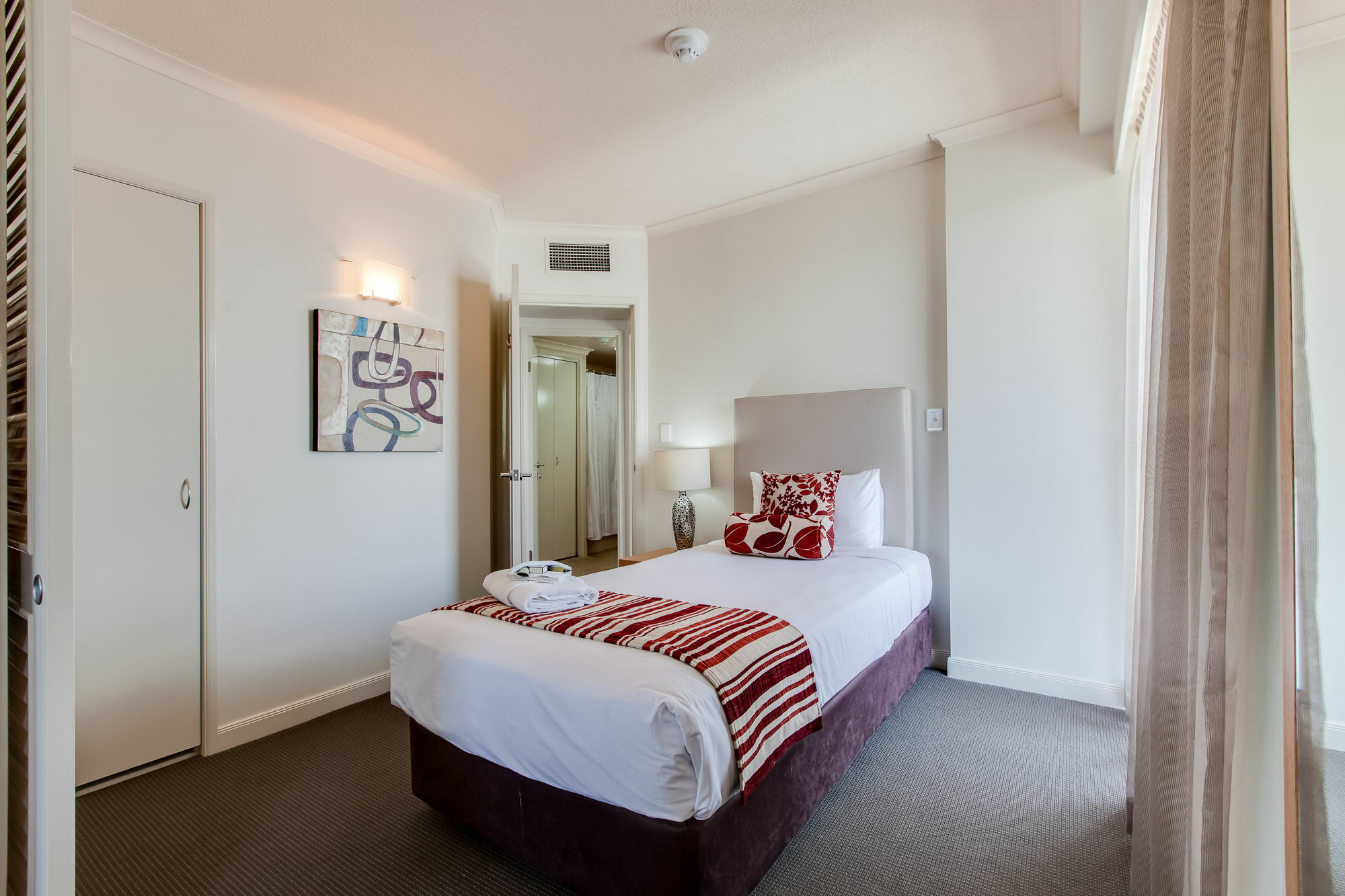 Central Cosmo Apartment Hotel Brisbane Exterior foto