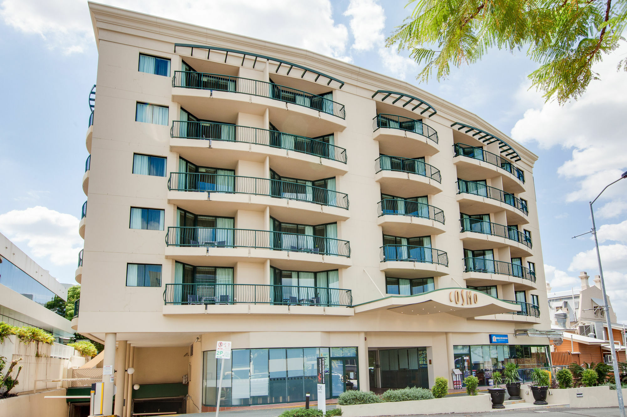 Central Cosmo Apartment Hotel Brisbane Exterior foto
